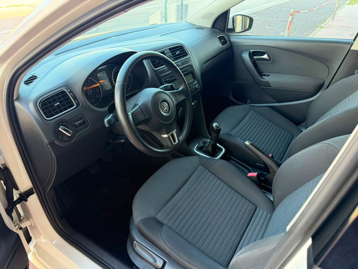 Volkswagen Polo 1.2 70 CV 5p. Comfortline (9)