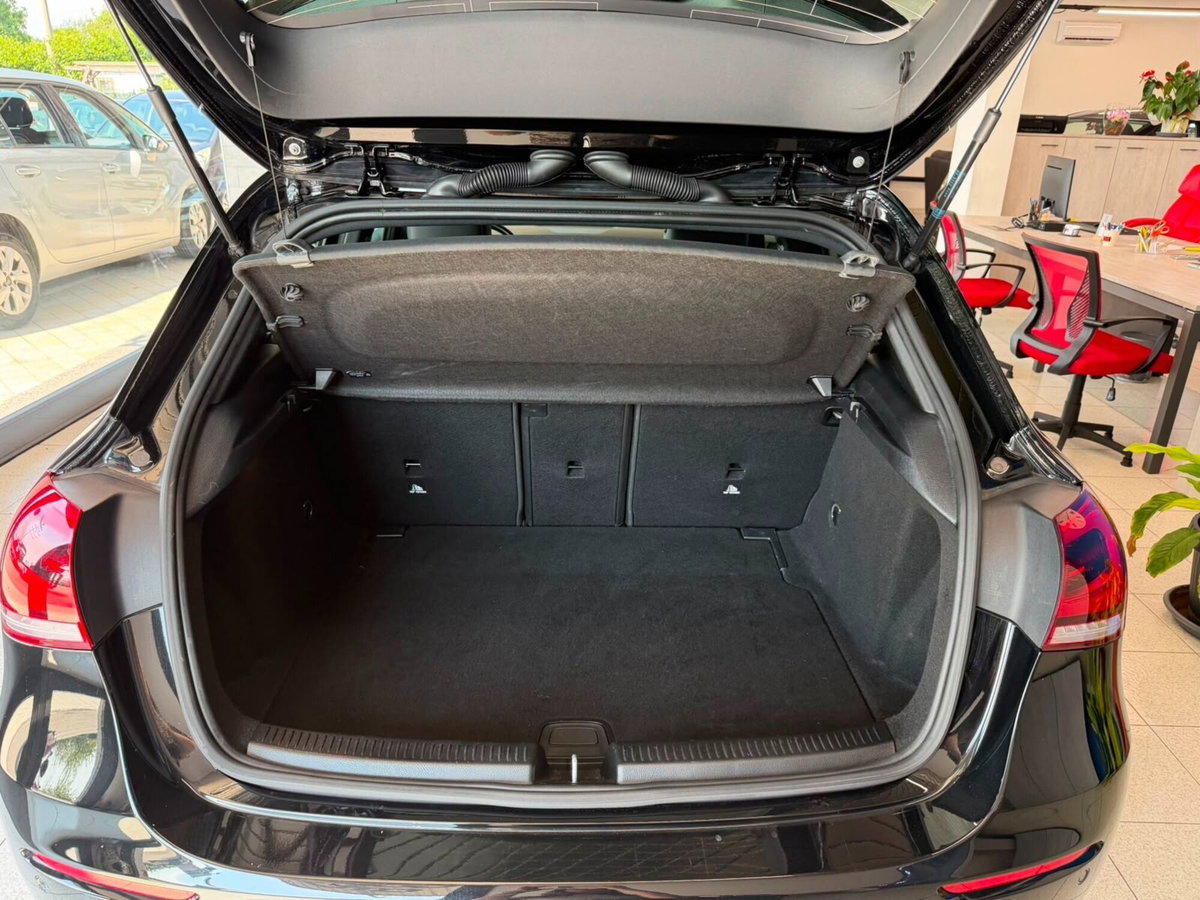 Mercedes-Benz Classe A 180 d Automatic Executive (8)