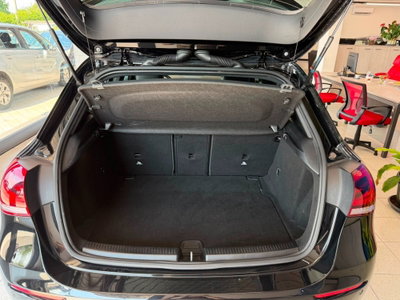 Mercedes-Benz Classe A 180 d Automatic Executive (8)