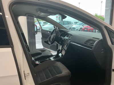 Volkswagen Golf 1.6 TDI 110 CV DSG 5p. Executive BlueMotion Technology (15)