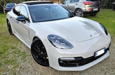 Porsche Panamera 4.0 Turbo Executive usata