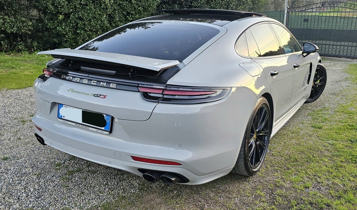 Porsche Panamera 4.0 Turbo Executive (2)