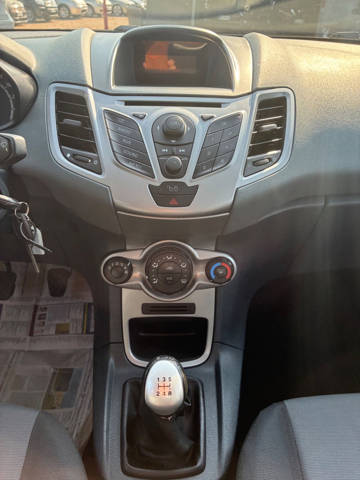 Ford Fiesta 1.4 TDCi 5p. Titanium (13)