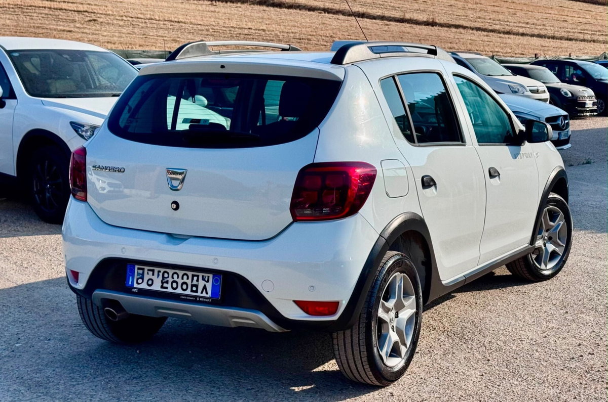 Dacia Sandero Stepway 1.5 dCi 8V 90CV Start&Stop (10)