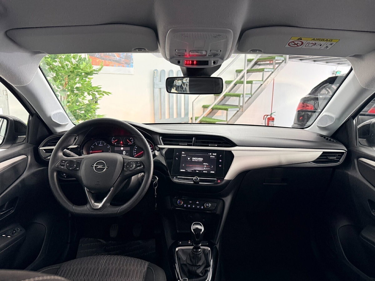 Opel Corsa 1.5 D 100 CV Edition (14)