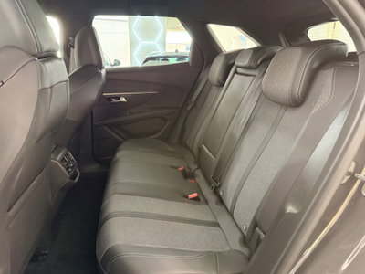 Peugeot 3008 BlueHDi 130 S&S EAT8 Allure Pack (18)