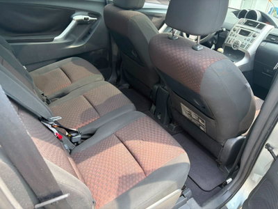 Toyota Verso 1.6 Sol 7 posti (12)
