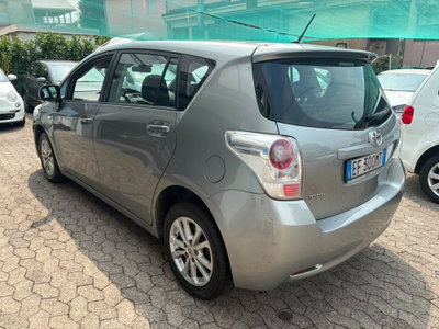 Toyota Verso 1.6 Sol 7 posti (6)