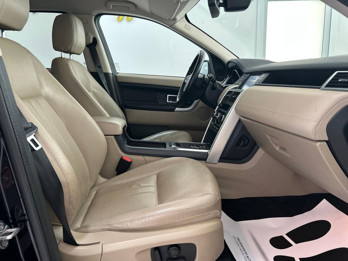 Land Rover Discovery Sport 2.0 TD4 150 CV HSE (12)