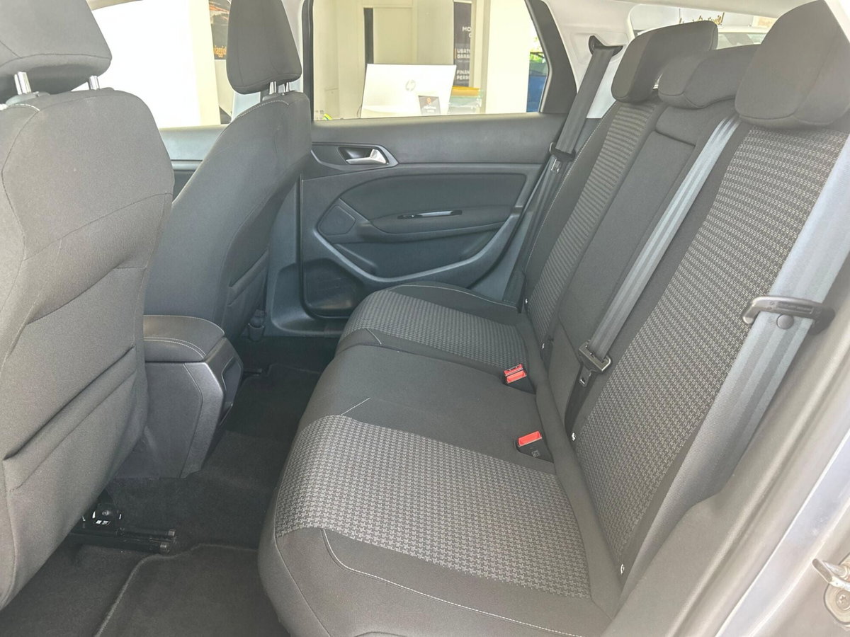 Peugeot 308 SW BlueHDi 120 S&S Business (12)