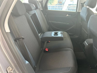 Peugeot 308 SW BlueHDi 120 S&S Business (13)