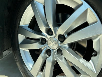 Peugeot 308 SW BlueHDi 120 S&S Business (5)