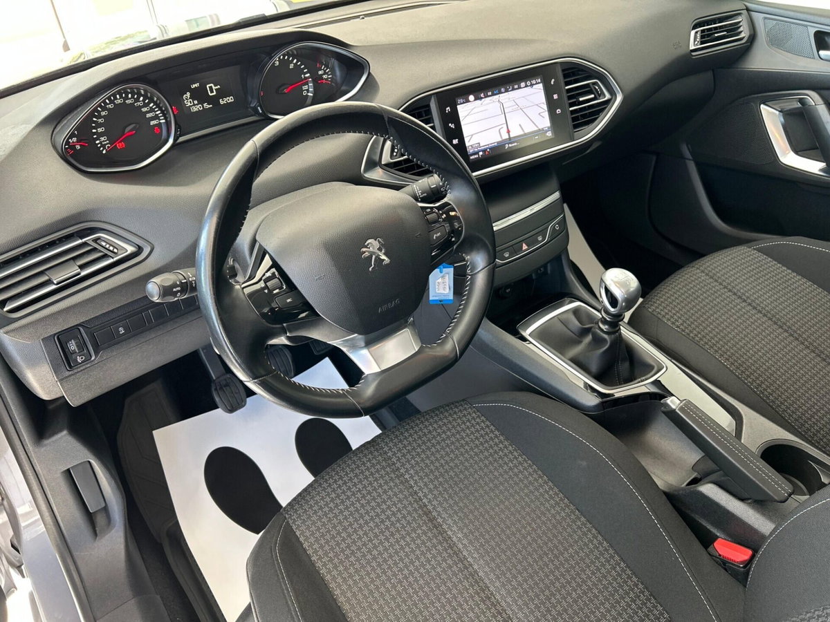 Peugeot 308 SW BlueHDi 120 S&S Business (6)
