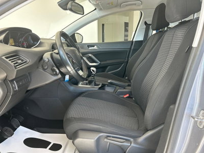 Peugeot 308 SW BlueHDi 120 S&S Business (9)