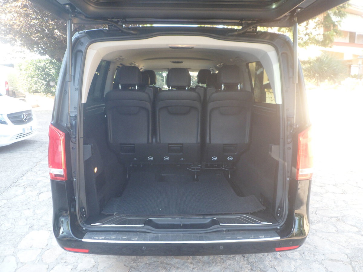 Mercedes-Benz Classe V 220 d Automatic Premium Business Extralong (7)