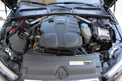 Audi A4 2.0 TDI 150 CV ultra S tronic Business Sport (17)