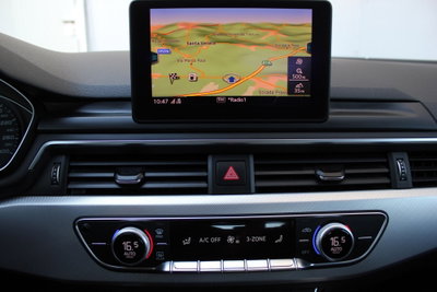Audi A4 2.0 TDI 150 CV ultra S tronic Business Sport (19)