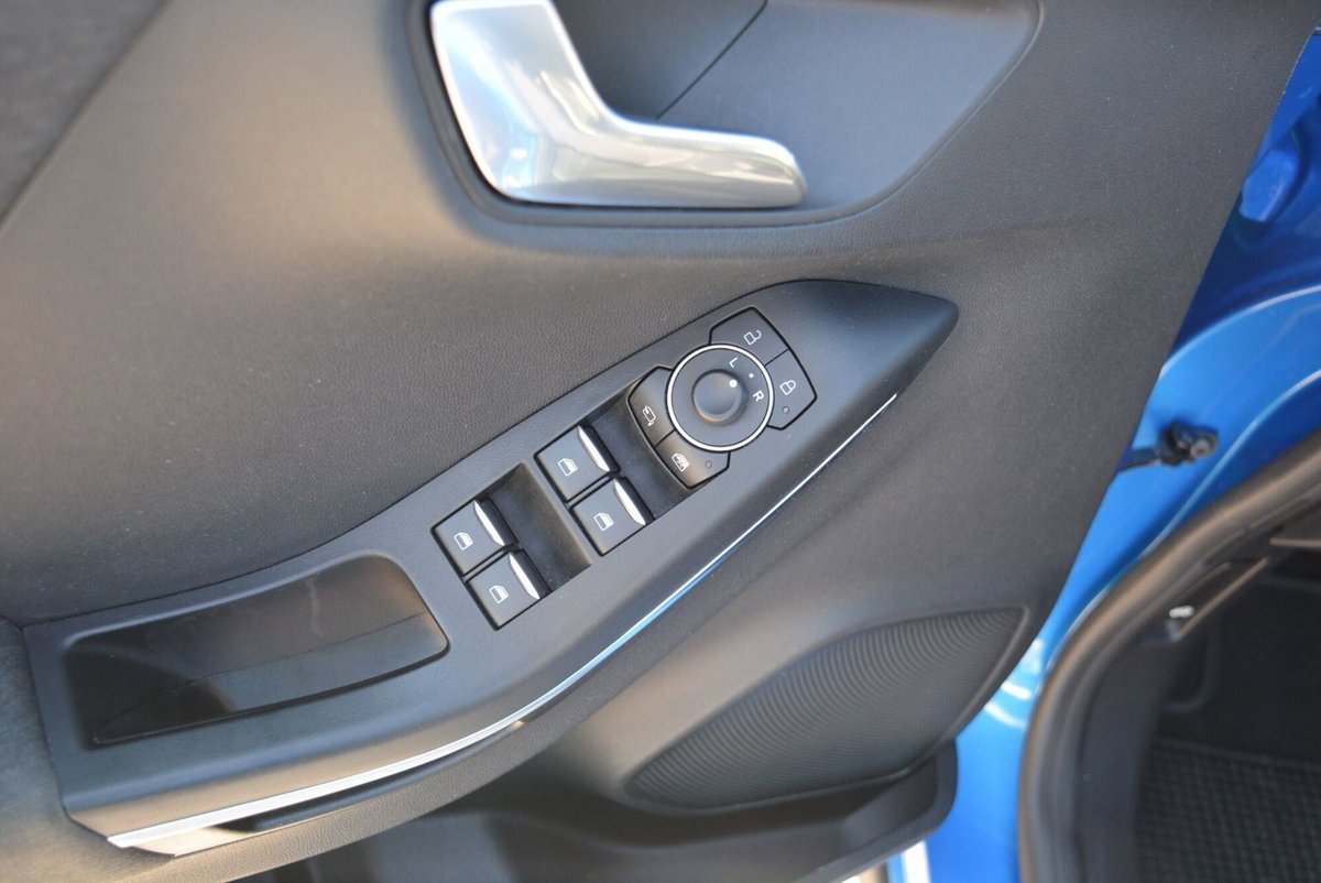 Ford Puma 1.0 EcoBoost Hybrid 125 CV S&S aut. Titanium X (4)