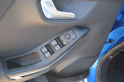 Ford Puma 1.0 EcoBoost Hybrid 125 CV S&S aut. Titanium X (4)