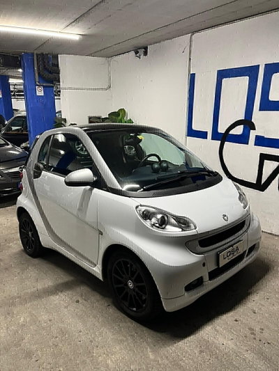 smart Fortwo 1000 52 kW MHD coupé passion (2)