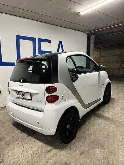 smart Fortwo 1000 52 kW MHD coupé passion (3)