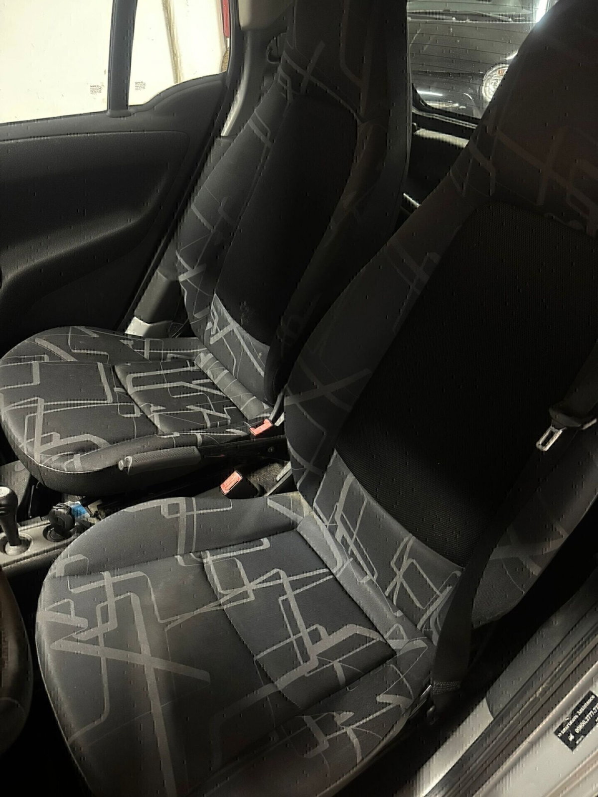 smart Fortwo 1000 52 kW MHD coupé pure (15)