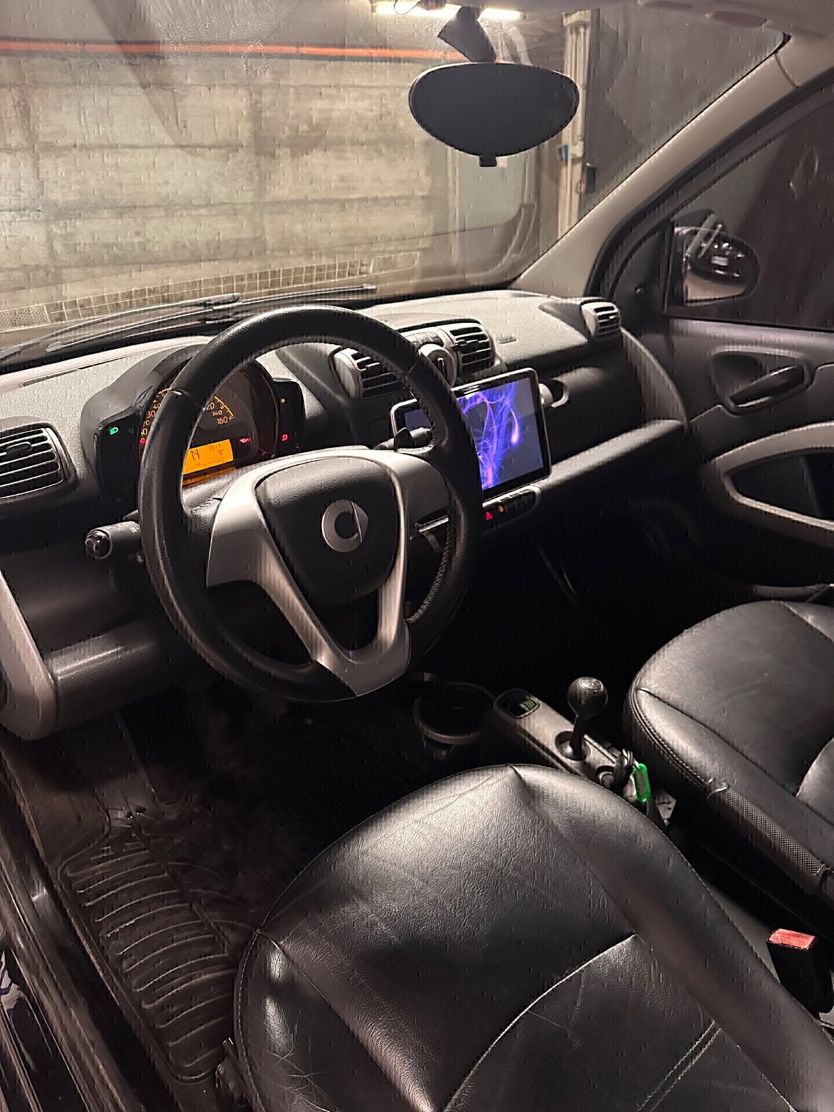 smart Fortwo 1000 52 kW MHD coupé pure (11)