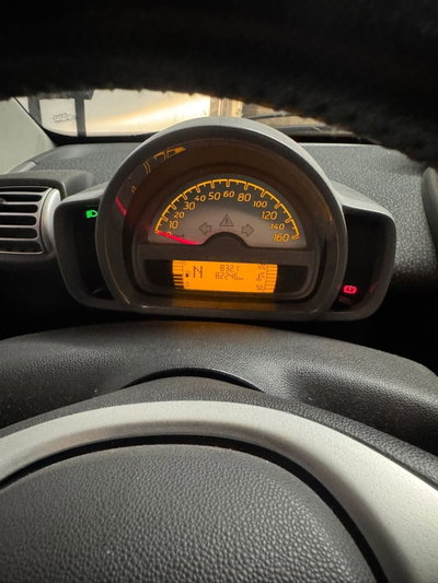 smart Fortwo 1000 52 kW MHD coupé passion (11)