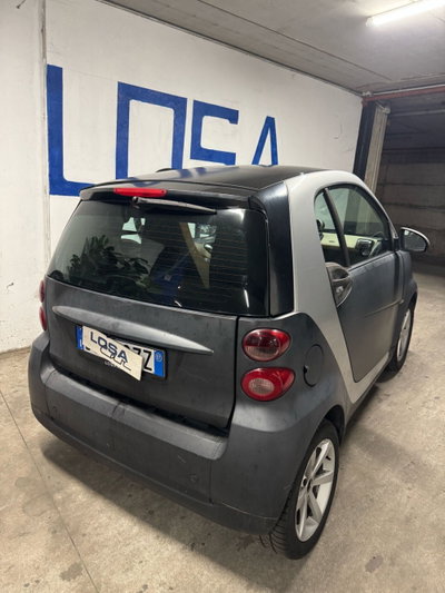 smart Fortwo 1000 52 kW MHD coupé passion (4)