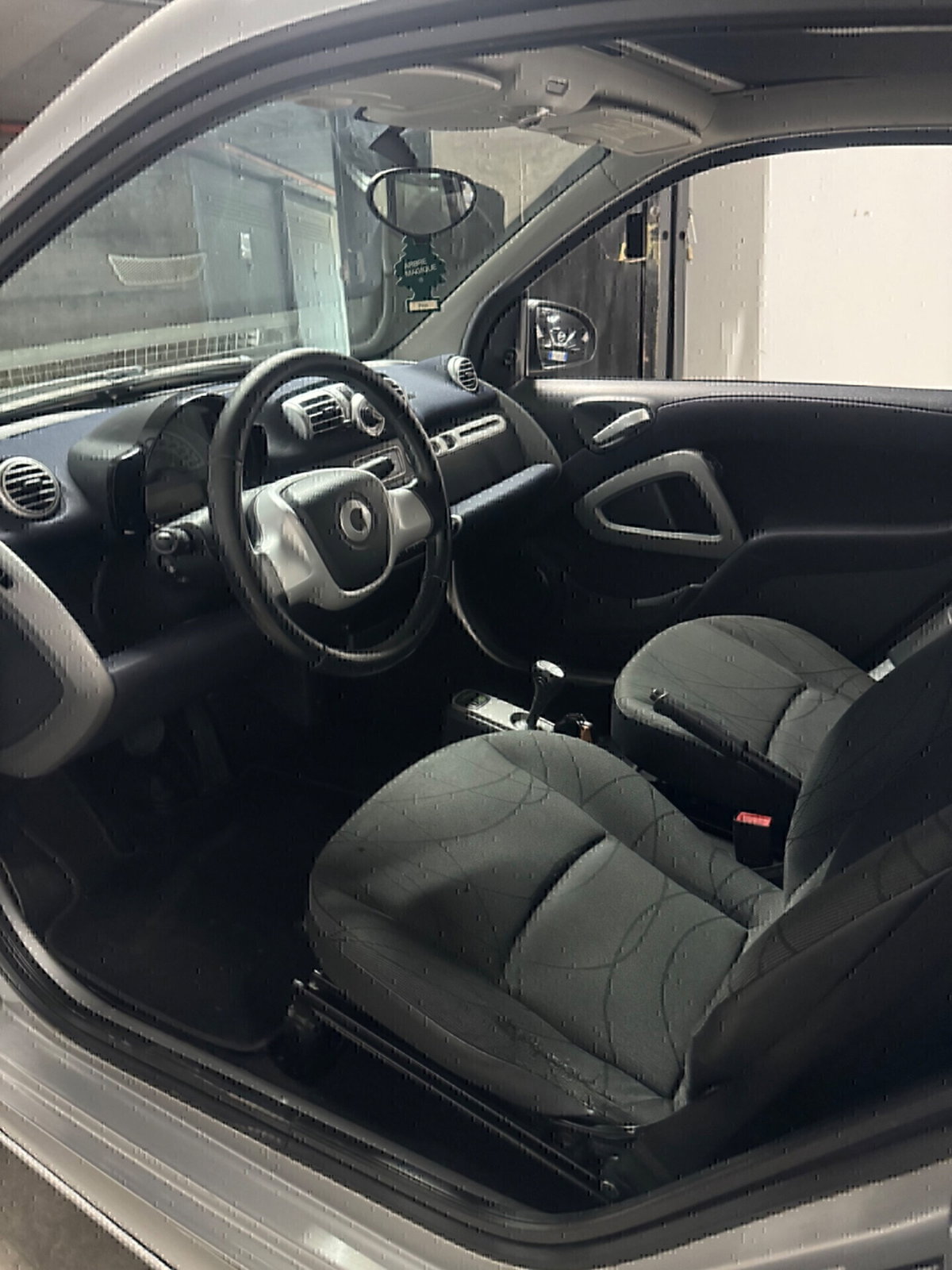 smart Fortwo 1000 52 kW MHD coupé pulse (10)