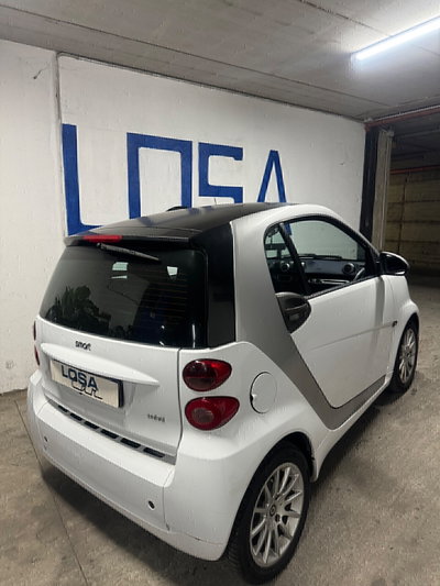 smart Fortwo 1000 52 kW MHD coupé pulse (4)