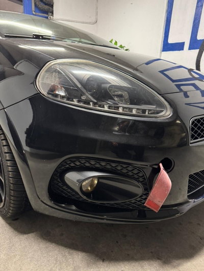 Abarth Grande Punto 1.4 T-Jet 16V 3 porte (11)