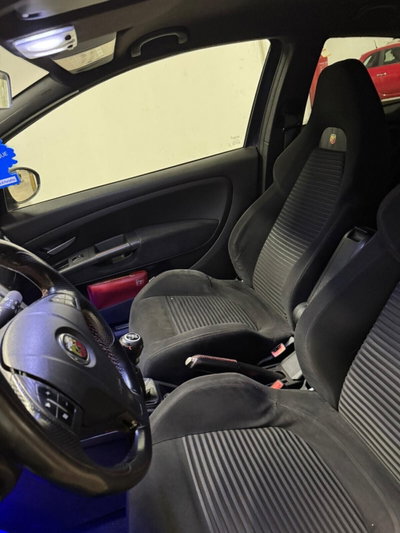 Abarth Grande Punto 1.4 T-Jet 16V 3 porte (13)