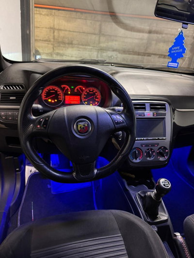 Abarth Grande Punto 1.4 T-Jet 16V 3 porte (20)