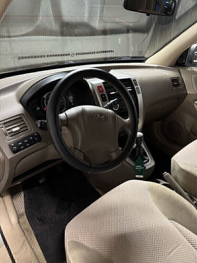Hyundai Tucson 2.0 CVVT 16V Dynamic (17)