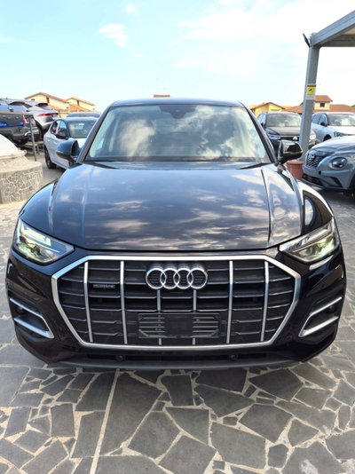 Audi Q5 40 TDI 204 CV quattro S tronic Business (2)