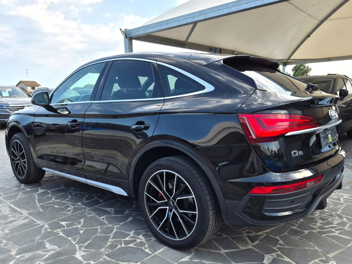 Audi Q5 40 TDI 204 CV quattro S tronic Business (6)