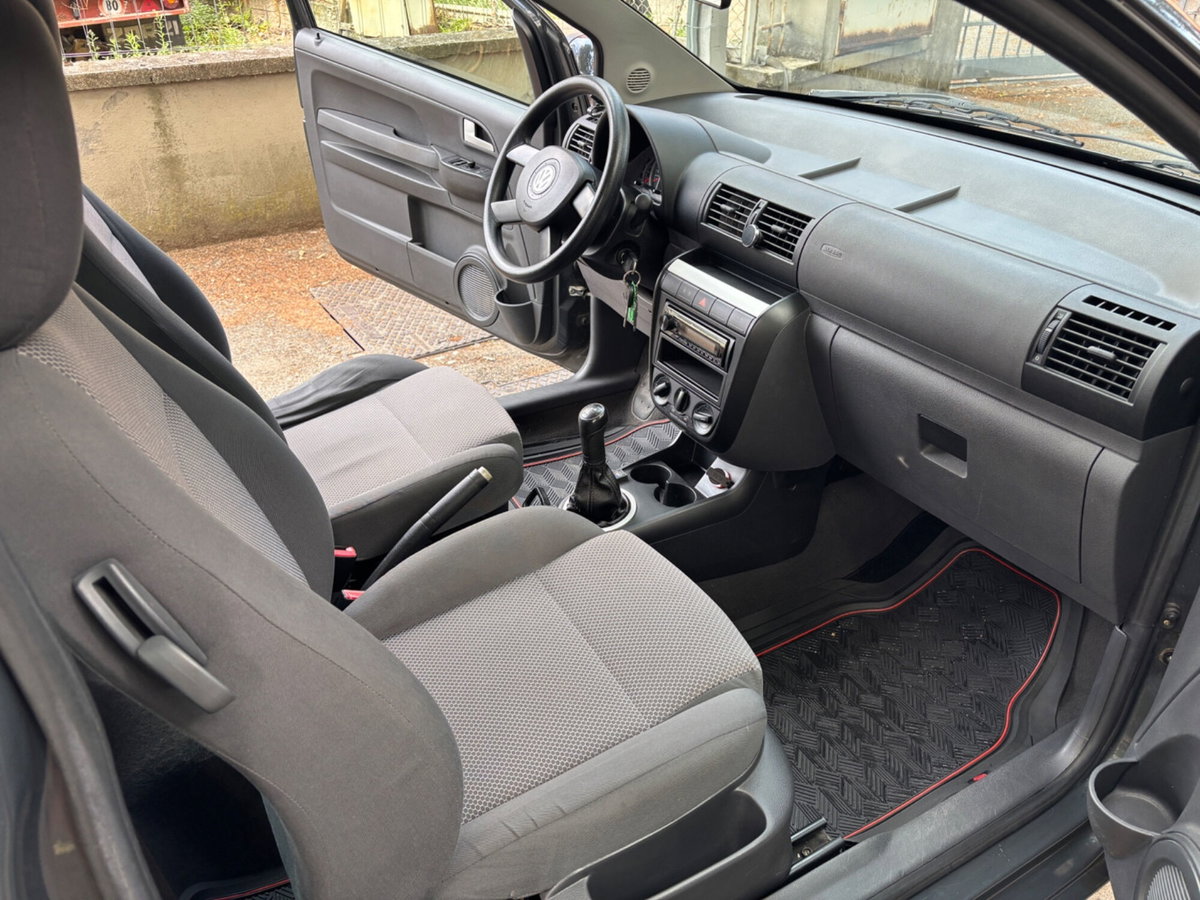 Volkswagen Fox 1.2 (19)