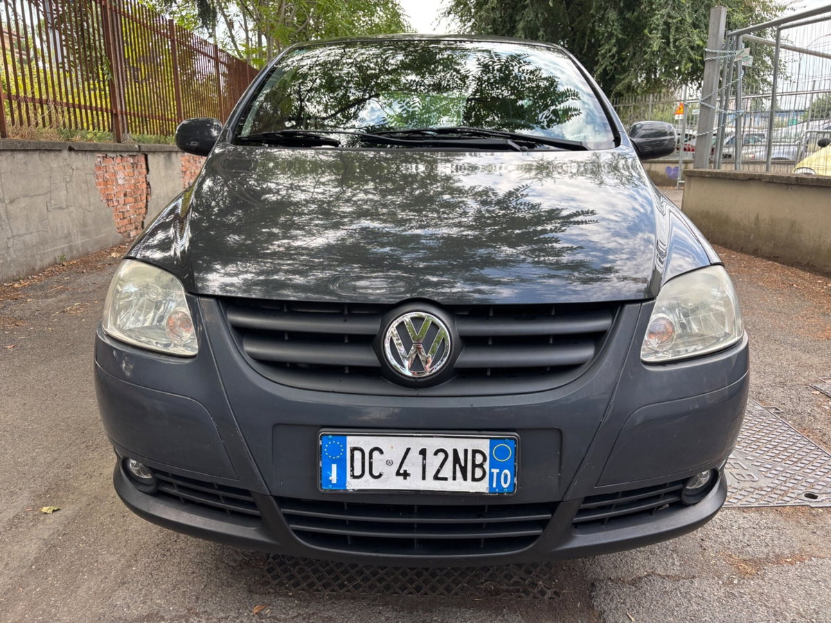 Volkswagen Fox 1.2 (2)