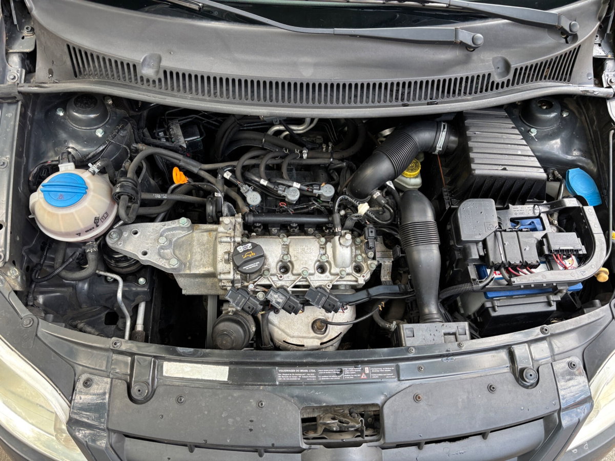 Volkswagen Fox 1.2 (20)