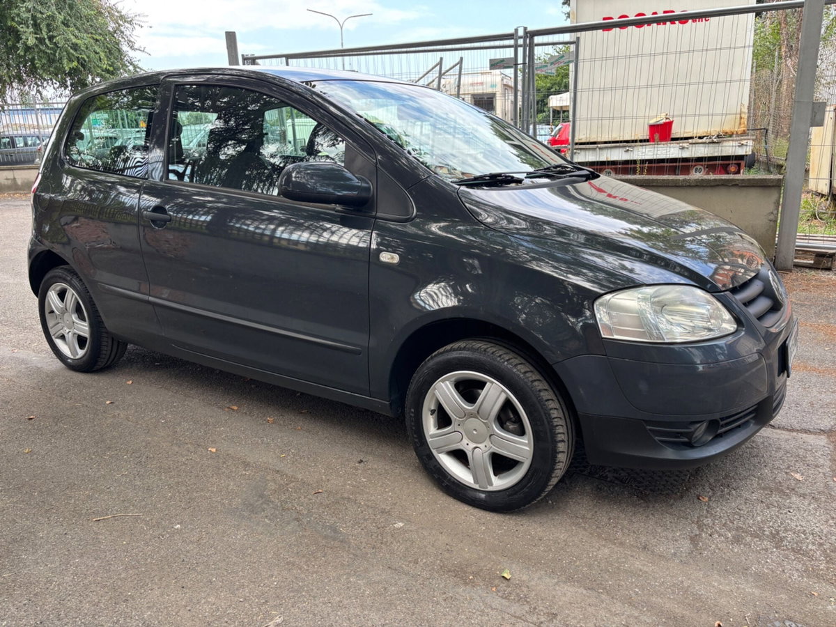 Volkswagen Fox 1.2 (4)