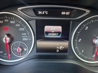Mercedes-Benz Classe B 180 d Automatic Premium (14)