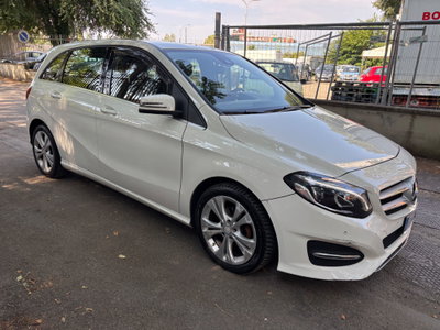 Mercedes-Benz Classe B 180 d Automatic Premium (4)