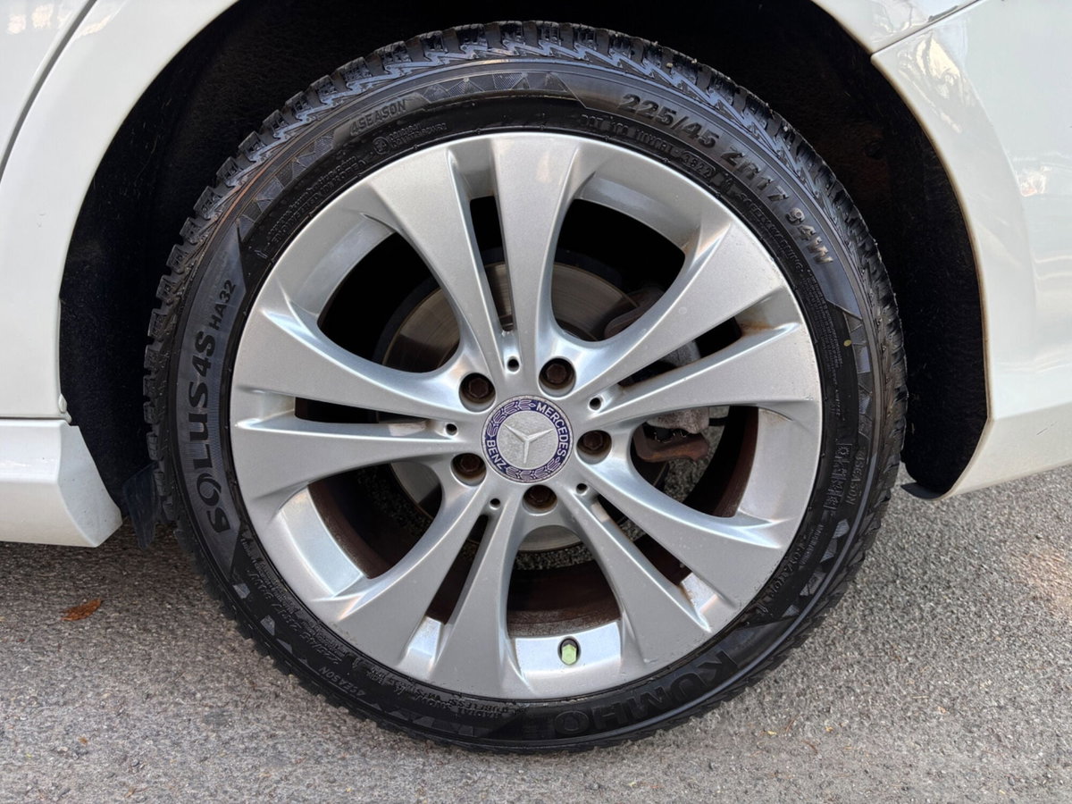 Mercedes-Benz Classe B 180 d Automatic Premium (8)
