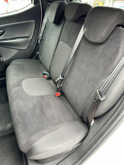 Lancia Ypsilon 1.3 MJT 16V 95 CV 5 porte S&S Platinum (11)