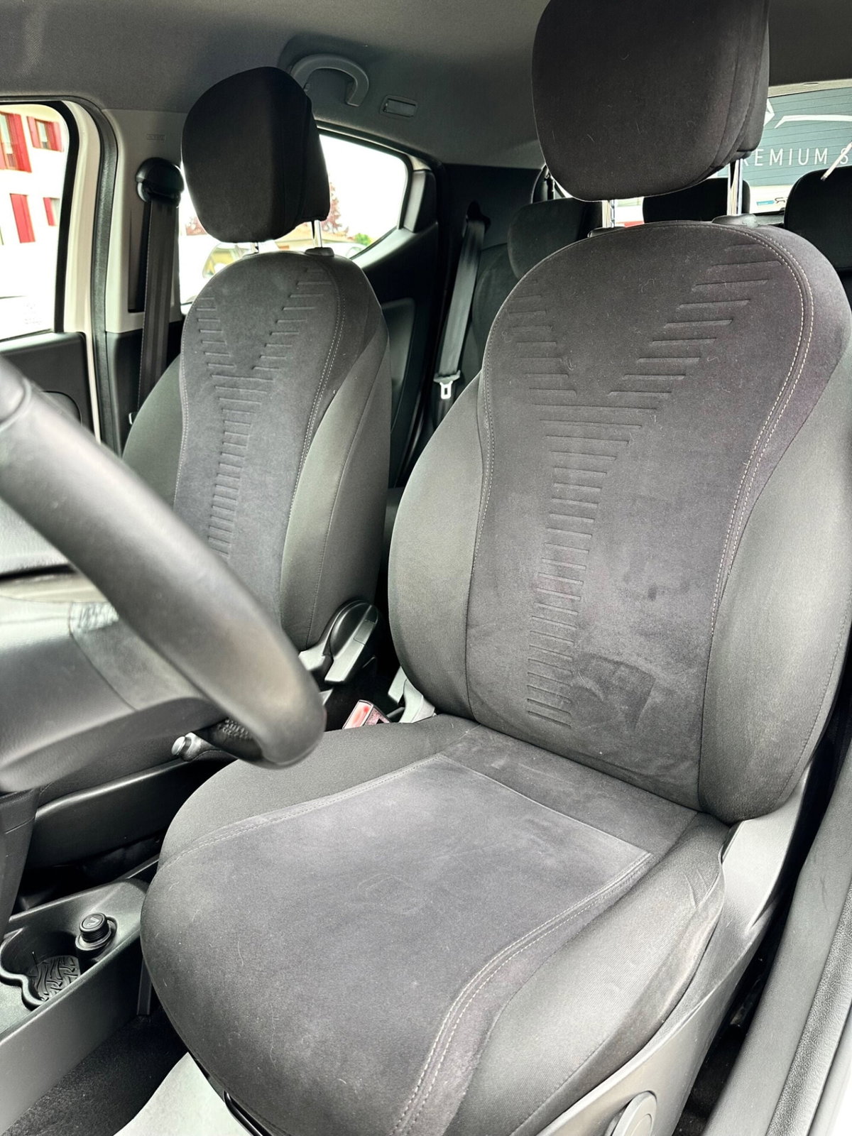 Lancia Ypsilon 1.3 MJT 16V 95 CV 5 porte S&S Platinum (8)
