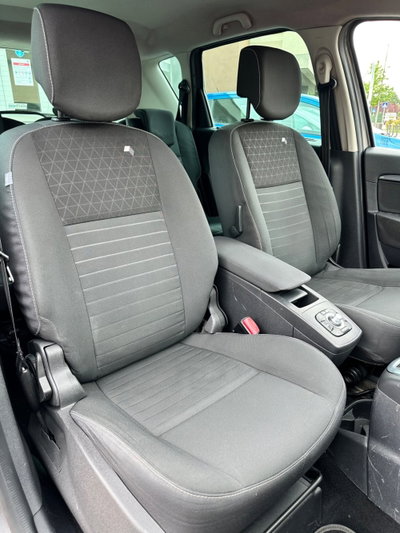 Renault Scenic E-Tech Electric XMod dCi 110 CV Start&Stop Energy Limited (10)