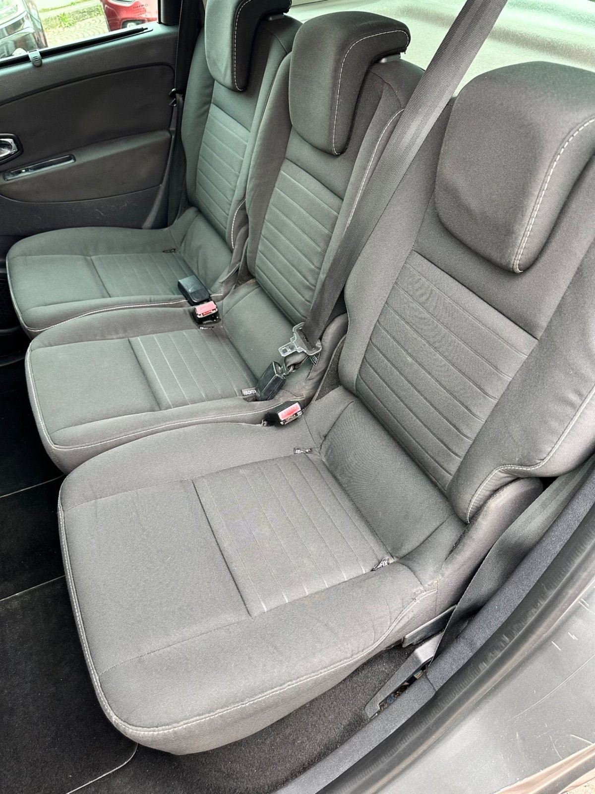 Renault Scenic E-Tech Electric XMod dCi 110 CV Start&Stop Energy Limited (11)