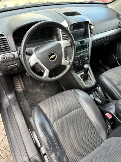Chevrolet Captiva 2.0 VCDi 2WD (7)