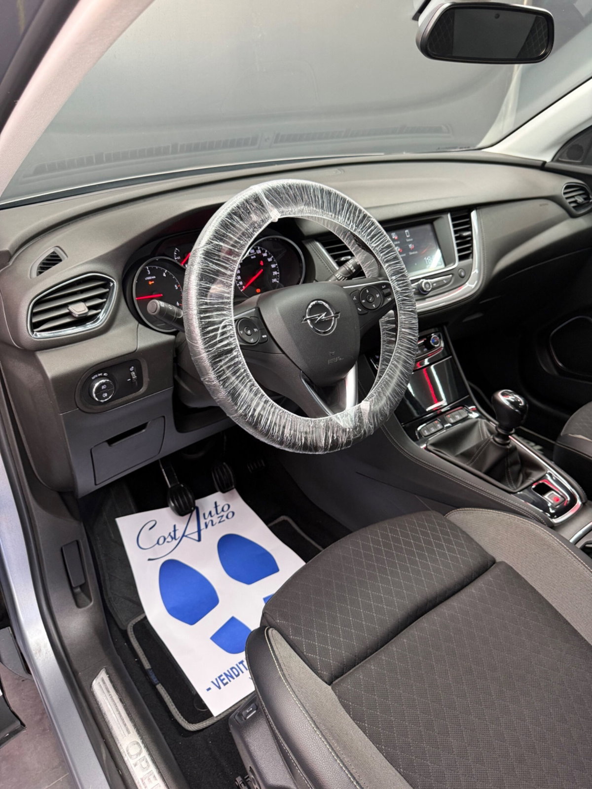 Opel Grandland X 1.6 diesel Ecotec Start&Stop Innovation (8)